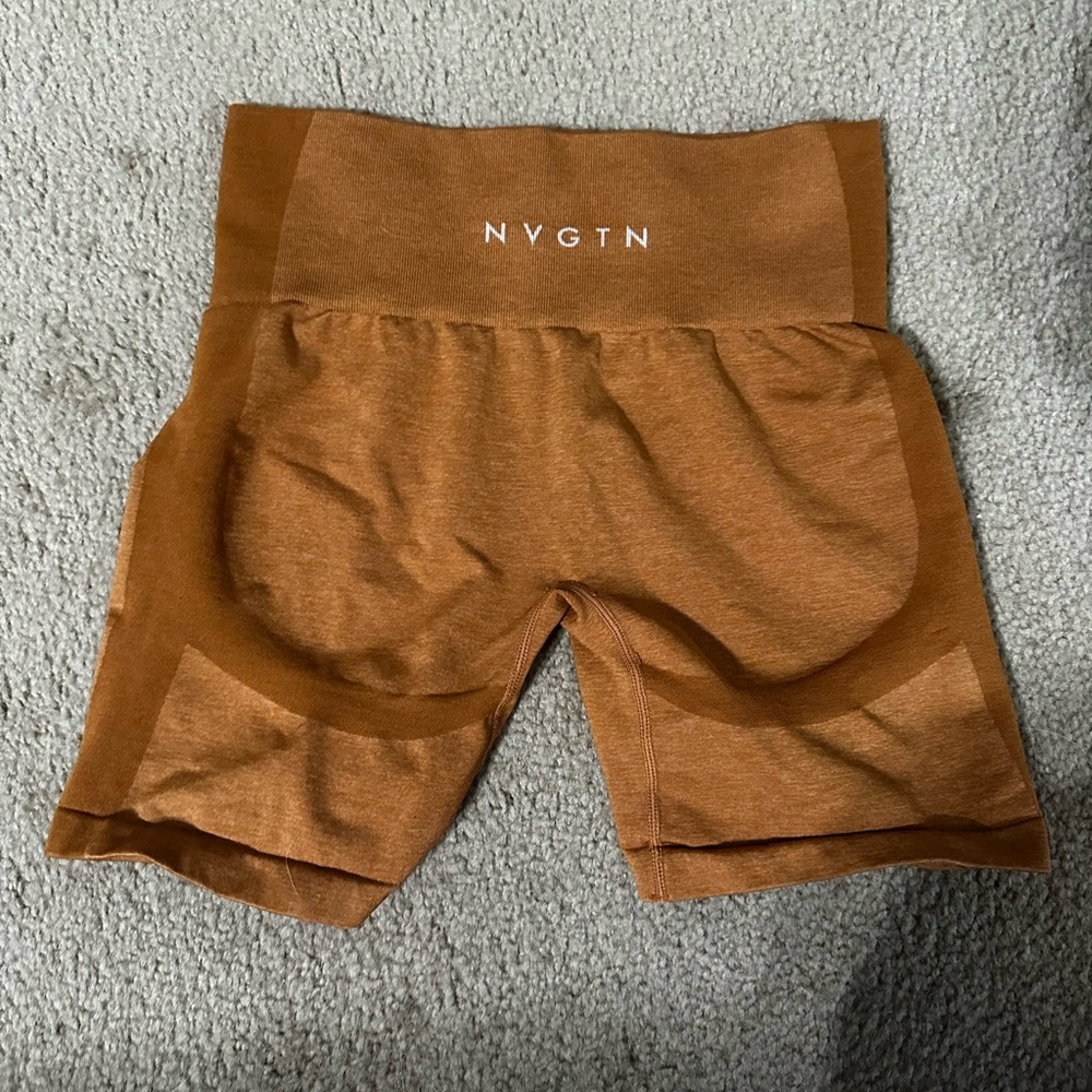 NVGTN Women's Athletic Shorts - Picture 4 of 4